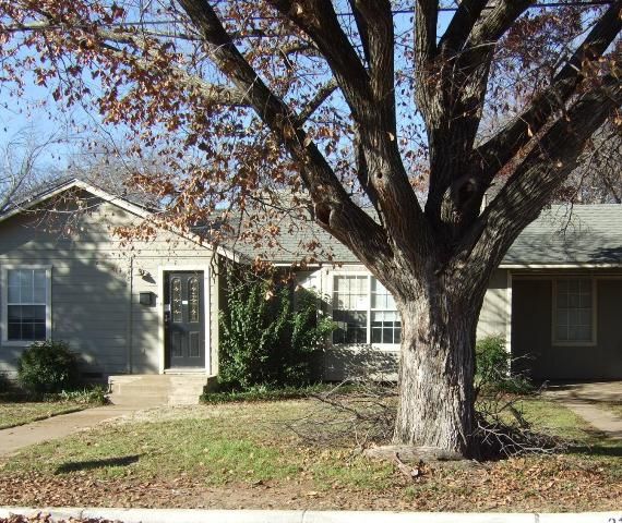 3148 Marys Ln, Fort Worth, TX 76116