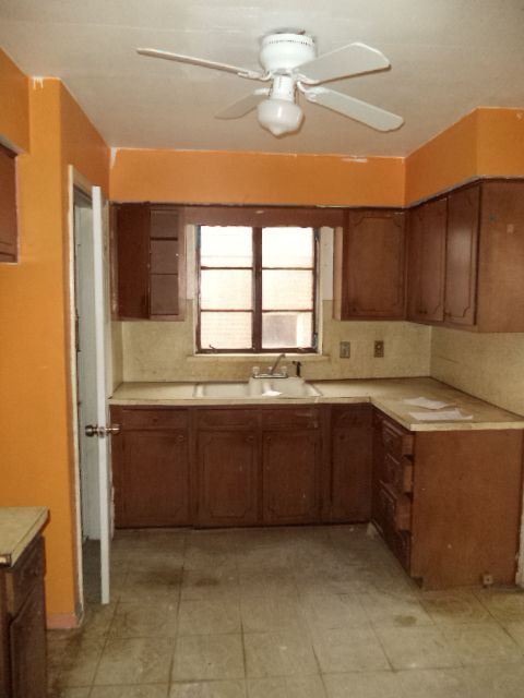 16550 Woodingham, Detroit, MI 48221