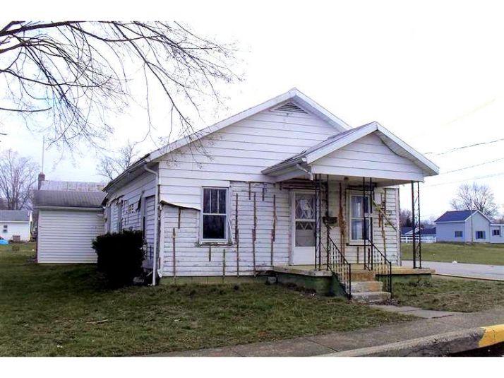 196 Elm St, Peebles, OH 45660