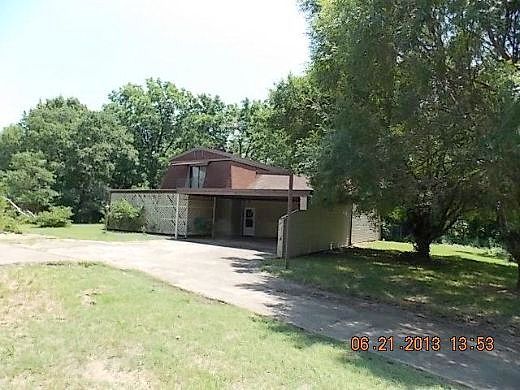 Donkey, Fort Gibson, OK 74434