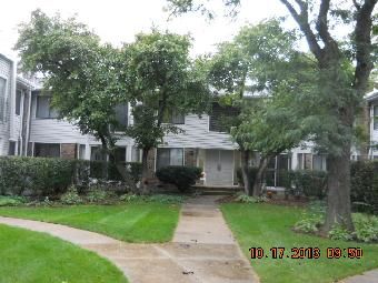 2730 Mitchell Dr Unit 1-2, Woodridge, IL 60517