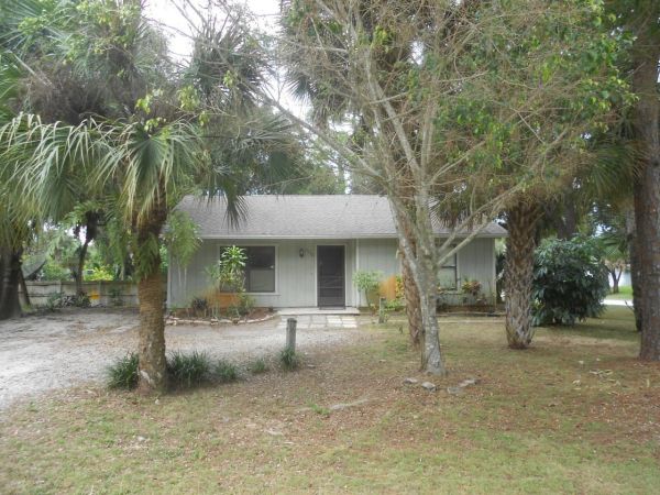 3708 12th St Sw, Vero Beach, FL 32968