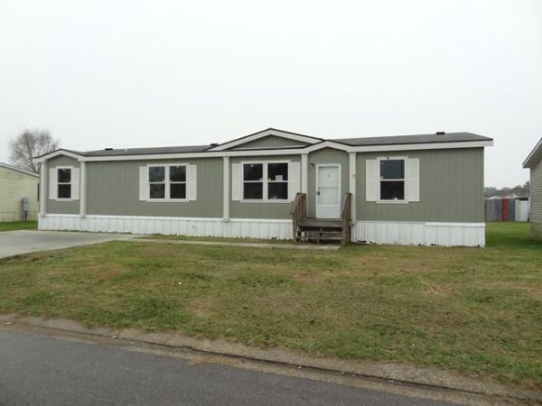 111 Windrose Lane, Youngsville, LA 70592