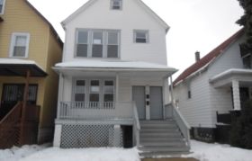 437 W 101st St, Chicago, IL 60628