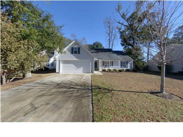 8624 HICKORY CREEK LN, North Charleston, SC 29420