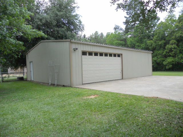 5825 Clines Road, Ball, LA 71405