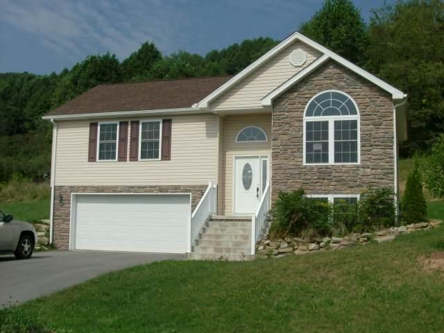 153 Beth Ln, Beckley, WV 25801