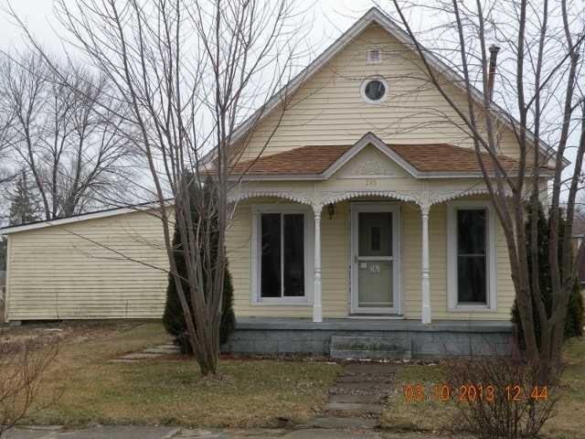 215 Second St, Rankin, IL 60960