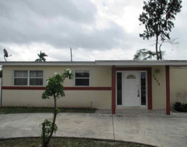5630 Forest Hill Blvd, West Palm Beach, FL 33415