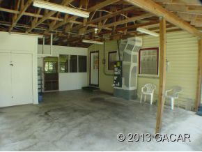 25144 SW 3 Avenue, Newberry, FL 32669