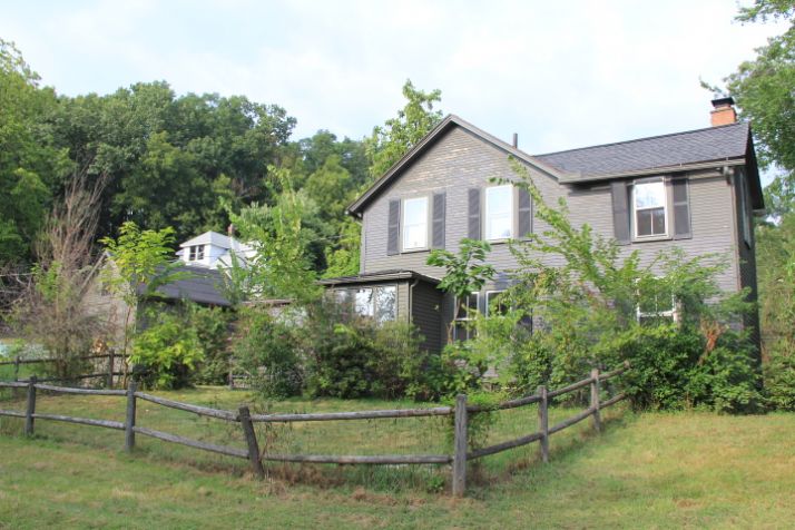 30 North Street, South Hadley, MA 01075