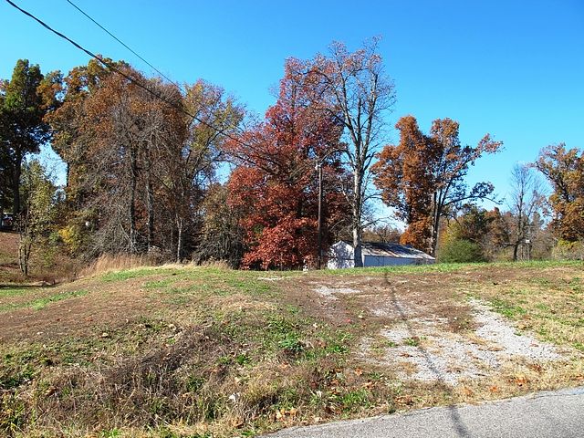 000 HWY 810 NORTH, Kuttawa, KY 42055