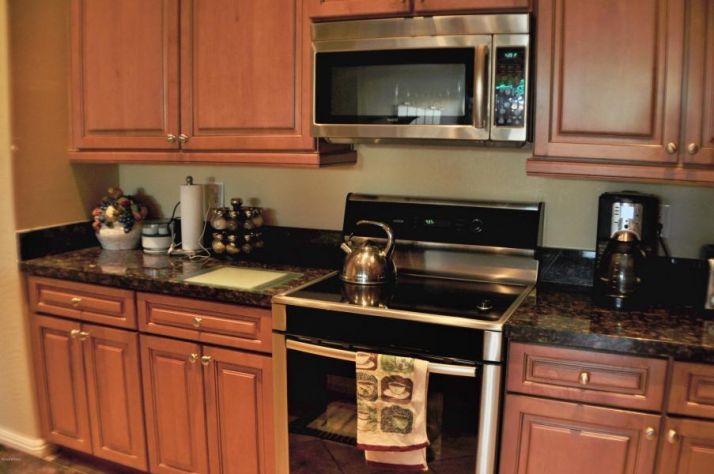8775 W State Ave, Glendale, AZ 85305