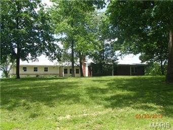 59 Turkey Ridge Rd, New Florence, MO 63363