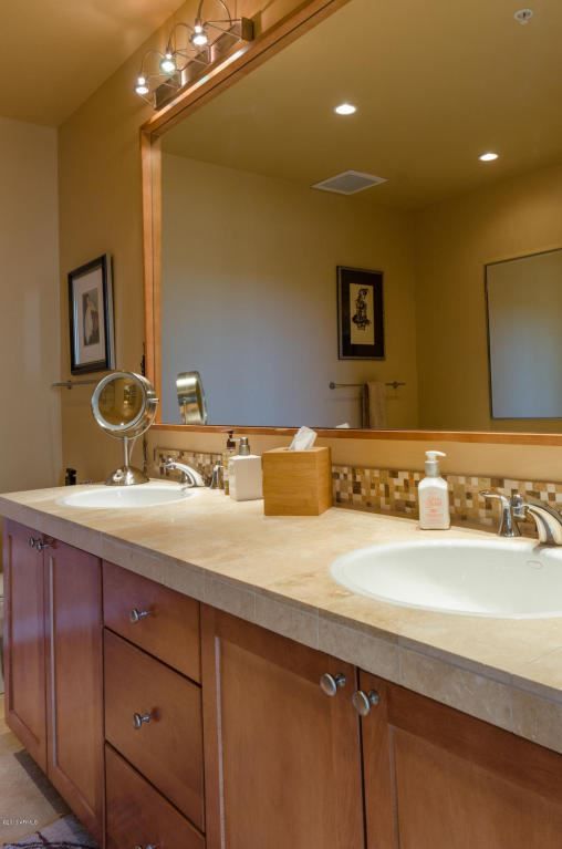 208 W Portland Street, Phoenix, AZ 85003