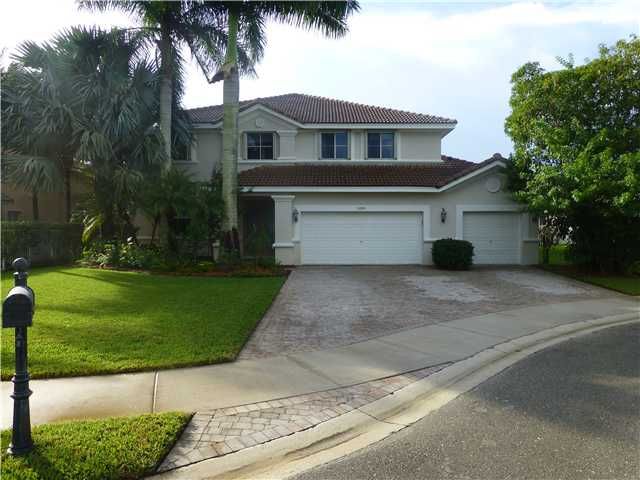 2090 QUAIL ROOST DR, Fort Lauderdale, FL 33327
