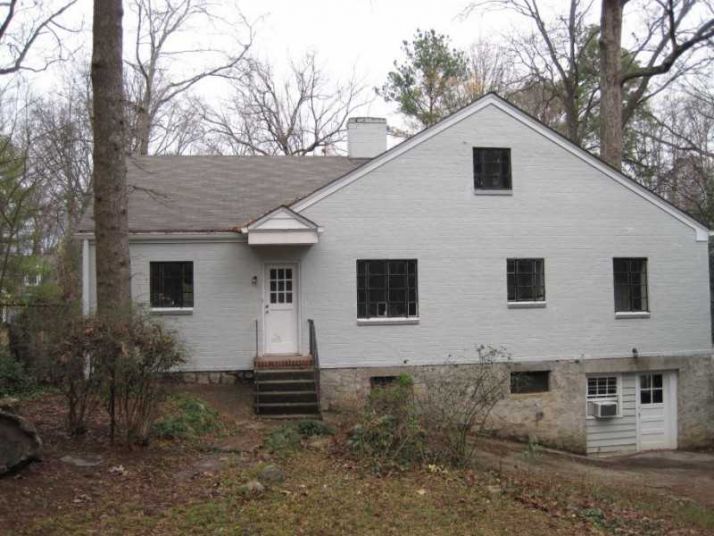 2069 Edinburgh Terrace, Atlanta, GA 30307