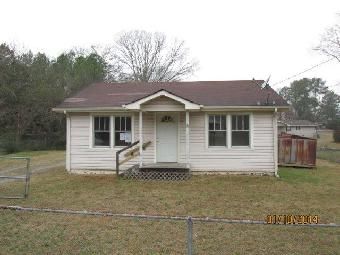 45 Glade Road, Rossville, GA 30741