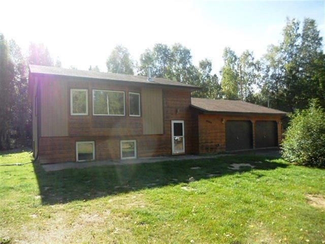 3423 Hoover Road, North Pole, AK 99705