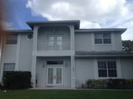 101 Mill Pond Lane, West Palm Beach, FL 33411