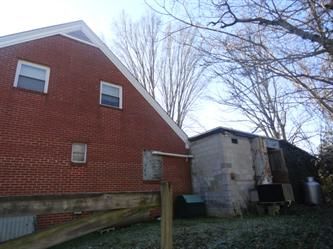 503 N Haughton St, Williamston, NC 27892