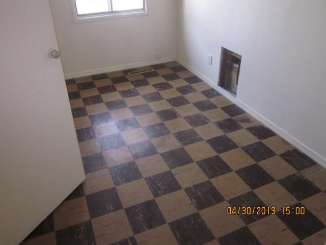 1001 S Eastview Dr, Tuscola, IL 61953