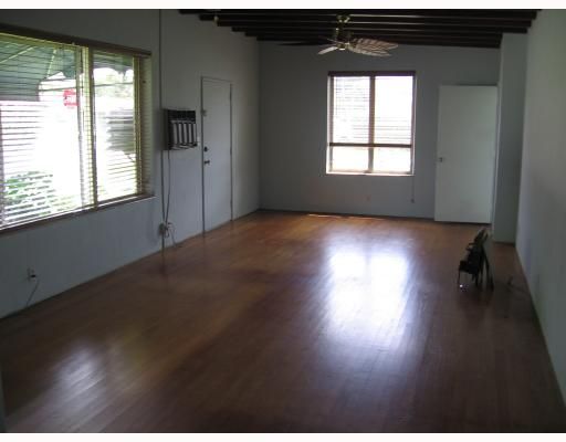 510 NW 90 ST # 510, Miami, FL 33150