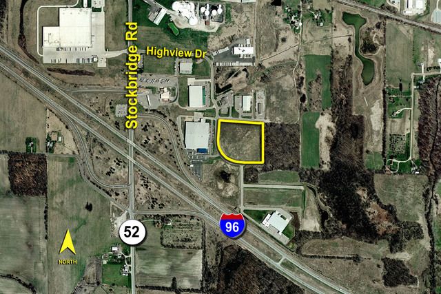 Highview Drive, Webberville, MI 48892