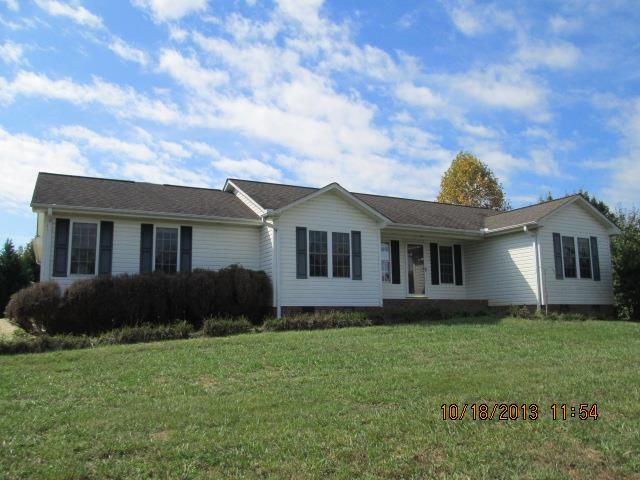 393 Farabee Homestead Rd, Lexington, NC 27295