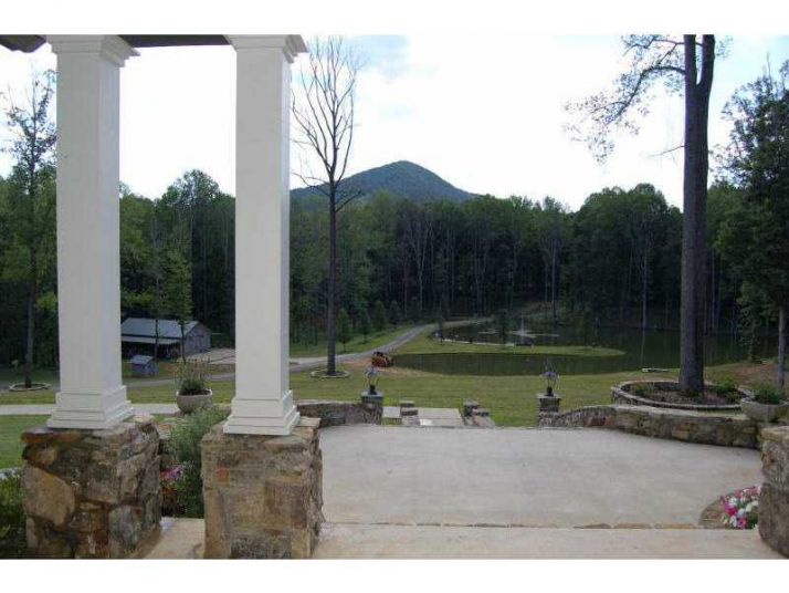 6972 Shoal Creek Rd, Clermont, GA 30527