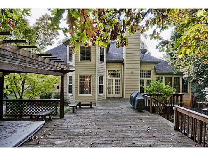 1101 Fox Creek Court, Woodstock, GA 30189