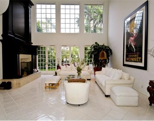 3685 NE 195 TE # 0, Miami, FL 33180