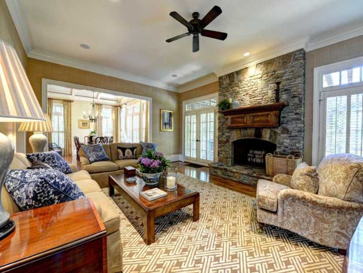 4074 Club Drive, Atlanta, GA 30319