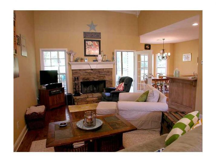 6534 Station Drive Drive, Clermont, GA 30527