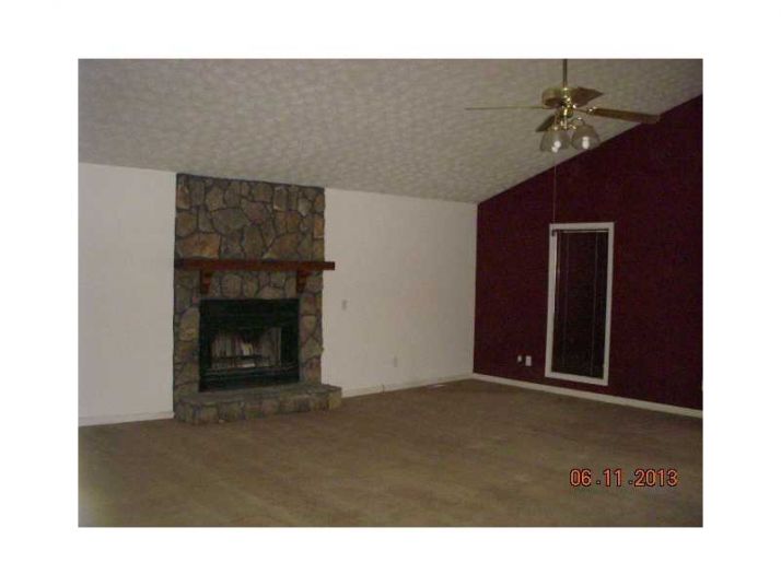 424 Shoni Lane, Woodstock, GA 30189