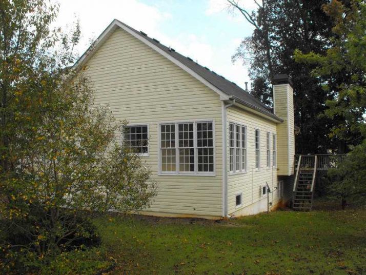 5930 Aderhold Way, Alpharetta, GA 30004