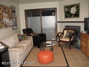 1405 W 27th Avenue, Anchorage, AK 99503