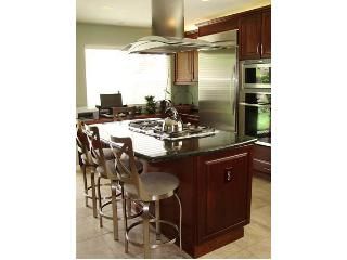 751 Tennis Ln, Tracy, CA 95376