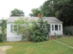 18 N Mapleleaf Ave, Highland Springs, VA 23075