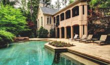 126 Dickerson Road Ne Marietta, GA 30067