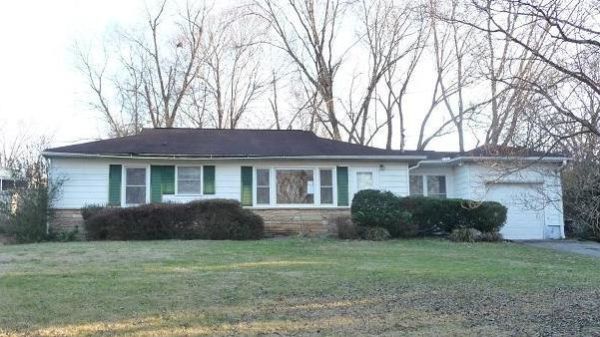 1308 Bluebird Dr, Knoxville, TN 37918