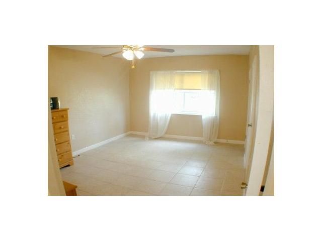 226 NW 85 ST # 226, Miami, FL 33150