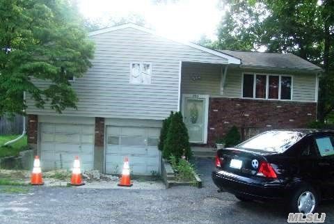 993 Islip Avenue, Central Islip, NY 11722