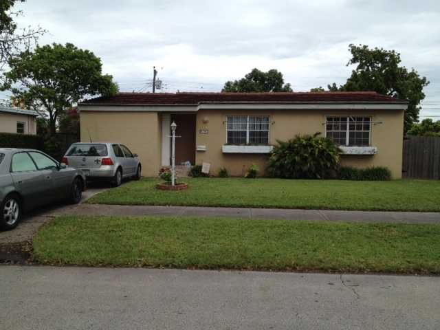 6141 SW 18 ST, Miami, FL 33155