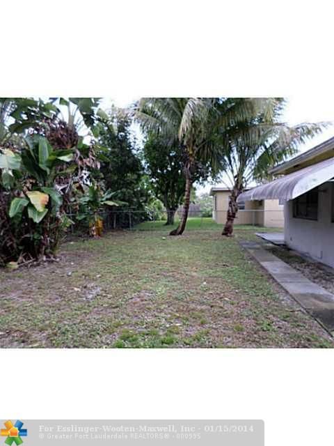 8031 NW 21ST CT, Fort Lauderdale, FL 33322