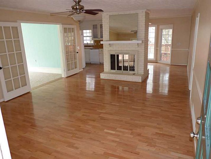 318 Fernbank Court, Alpharetta, GA 30004