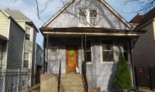 2211 N Kenneth Chicago, IL 60625