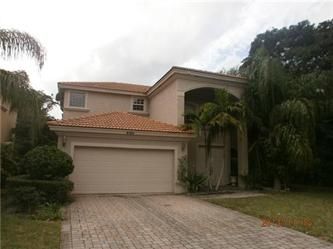 4985 Cypress Ln, Pompano Beach, FL 33073