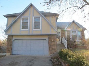 132 N Normandy St, Olathe, KS 66061