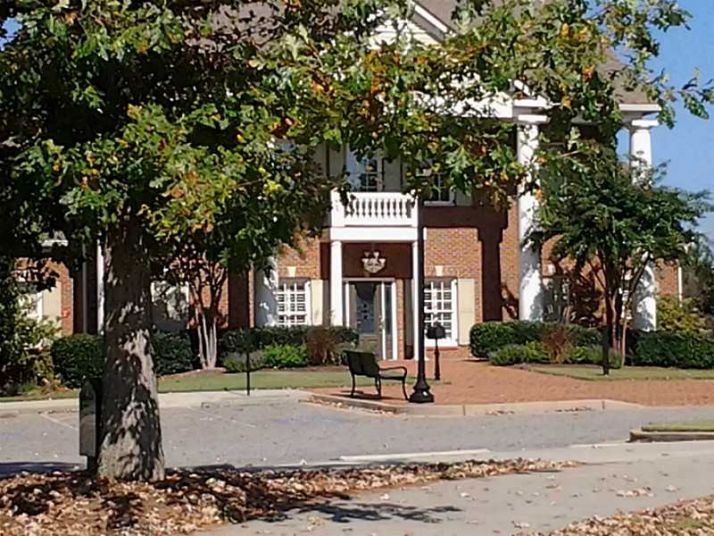 702 Barberry Drive, Woodstock, GA 30188